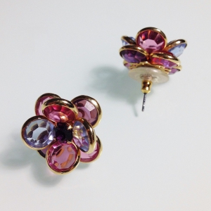 Винтажные гвоздики от "Swarovski" с австрийскими кристаллами Bezel пурпурного, розового и нежно-голубого цвета