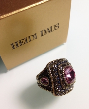 Кольцо от Heidi Daus с кристаллами нежно-аметистового цвета, размер 7 USA