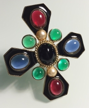Винтажная брошь от ''Ciner'' в форме креста из серии “Jewels of India”