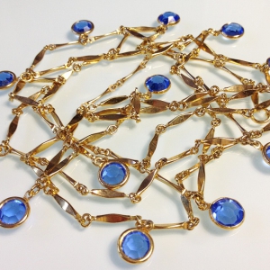 Винтажное колье с австрийскими кристаллами Bezel голубого оттенка