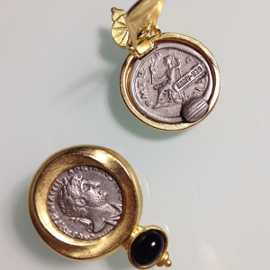 Винтажные клипсы-монетки от "Ben-Amun" с Римским серебряным денарием