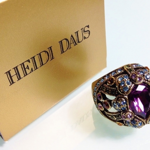 Кольцо от Heidi Daus со стрекозами, размер 7 USA