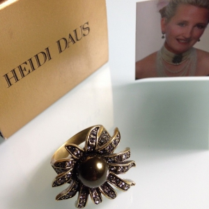Кольцо от "Heidi Daus" с жемчужиной, размер 7 USA