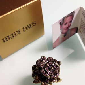 Кольцо от "Heidi Daus" с Розой, размер 7 USA