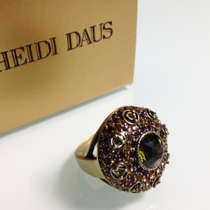 Кольцо от "Heidi Daus" с кристаллами, размер 7 USA