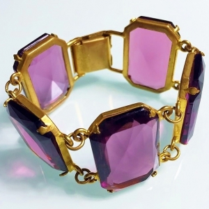 Винтажный браслет с кристаллами аметистового цвета