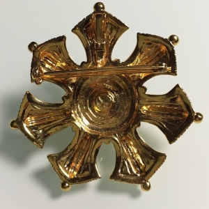 Винтажный орден от "St. John" форме звезды
