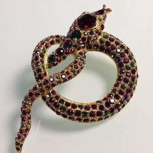 Винтажная брошь от "Ben-Amun" в форме змеи