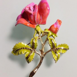 Винтажная брошь цветок от "Accessocraft" в форме цветка розы