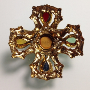 Винтажная брошь в форме креста в византийском стиле