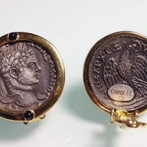 Винтажные клипсы-монетки от "Carolee" с серебряной тетрадрахмой