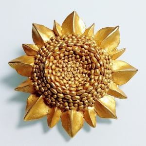 Винтажная брошь от "Kate Hines" в форме цветка подсолнуха