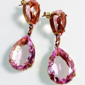 Классические серьги-капли от "Lilien Czech" персико-розового цвета