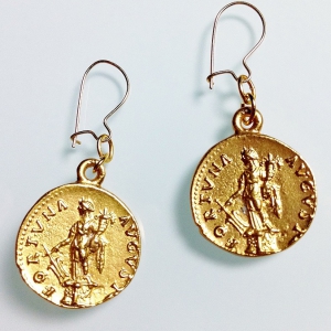 Винтажные серьги-монеты от "Alva Museum Replicas"