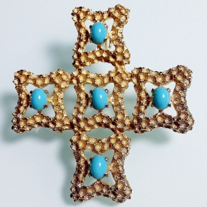 Винтажный крест от Ciner с кабошонами бирюзового цвета