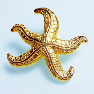 Винтажная брошь от Ben-Amun в форме морской звезды