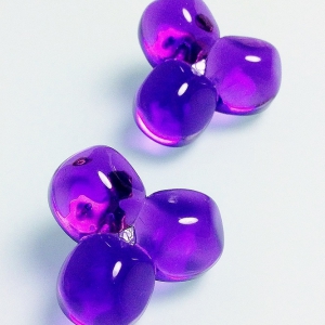 Винтажные серьги от Avon с люцитом пурпурного цвета