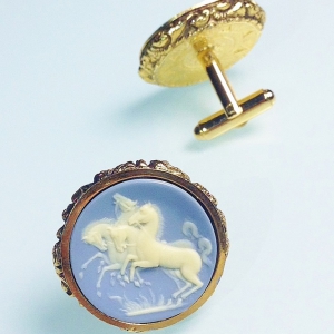 Винтажные запонки от Dante с камеями "Equidae Quattor" с лошадьми