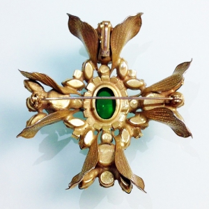 Винтажная брошь в форме креста с кабошонами и кристаллами 