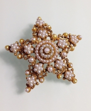 Винтажная брошь-звезда от ''Florenza'' с жемчугом