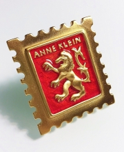Винтажная брошь от "Anne Klein" с геральдическим львом