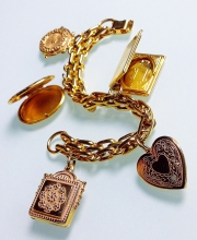 Винтажный чарм-браслет от Ben-Amun с медальонами-локетами