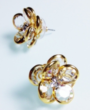 Винтажные гвоздики от Austrian Crystal USA с кристаллами Bezel прозрачного цвета