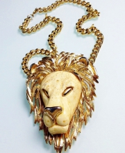 Коллекционная подвеска на цепочке от Luca Razza в форме головы льва